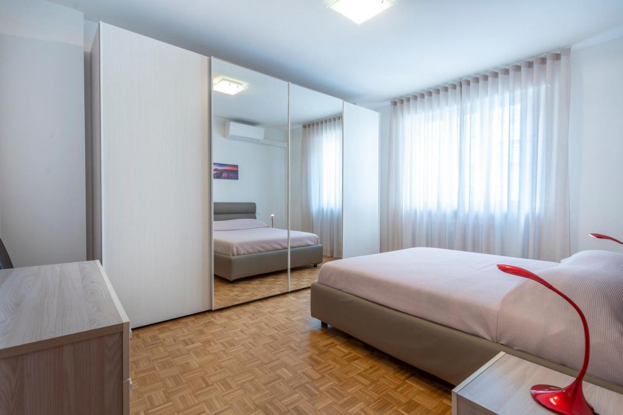 Udine Palazzo D'Aronco Modern Apartment Dış mekan fotoğraf